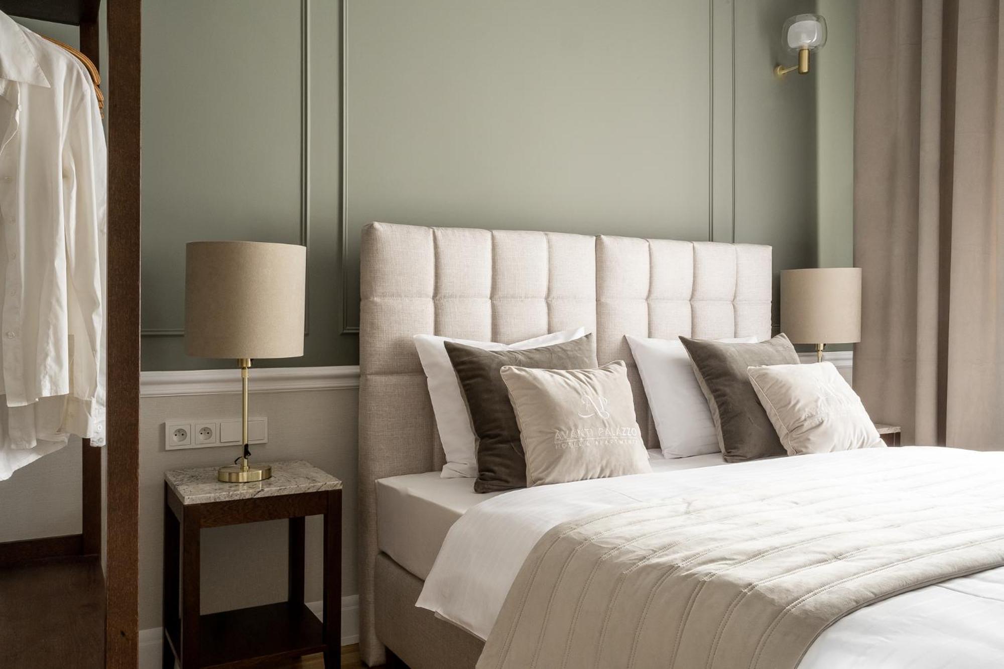 Avanti Palazzo — Photos 1